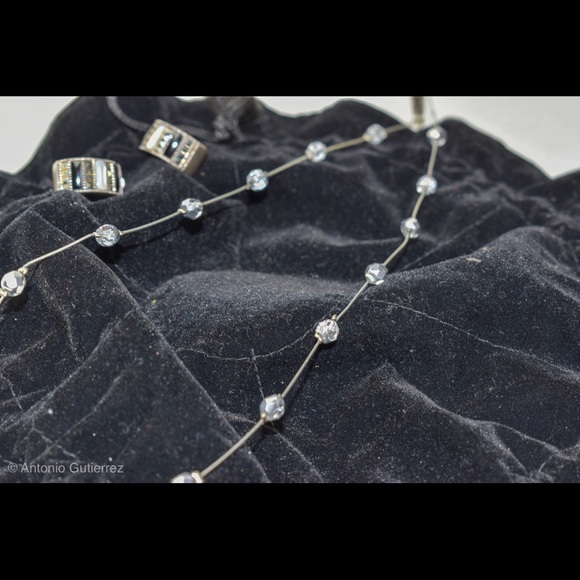 Thailand necklace set - Picture 2 of 3